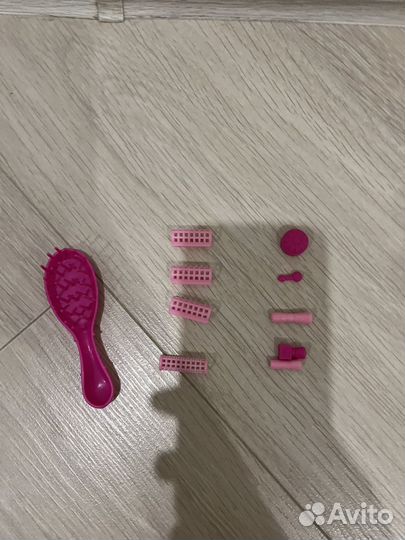 Кукла с аксесуарами