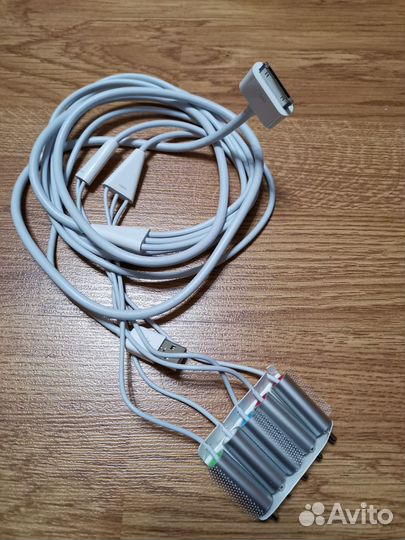 Кабель для iPad для зарядки и вывода видео звука