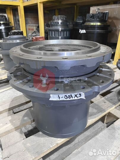 Бортовой редуктор Hitachi EX120 9080069