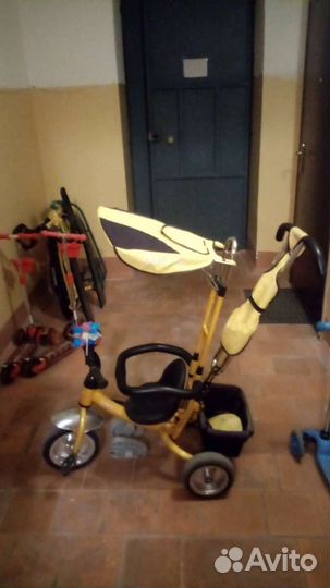 Детский трехколесный велосипед