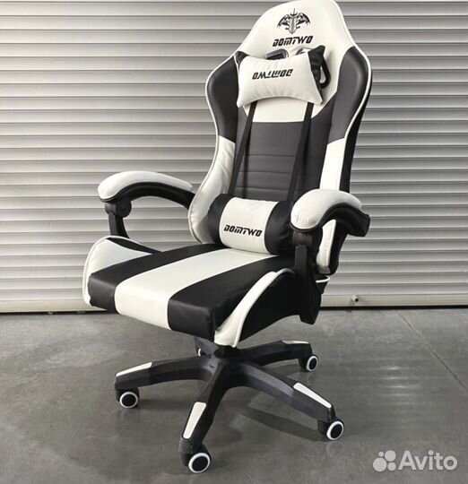 Компьютерный стул игровой