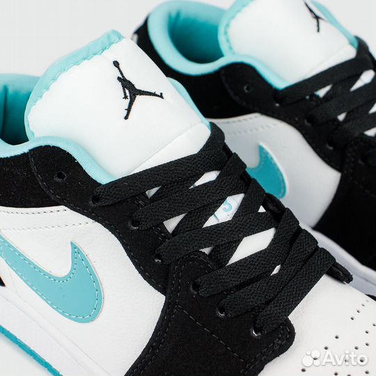 Кроссовки Nike Air Jordan 1