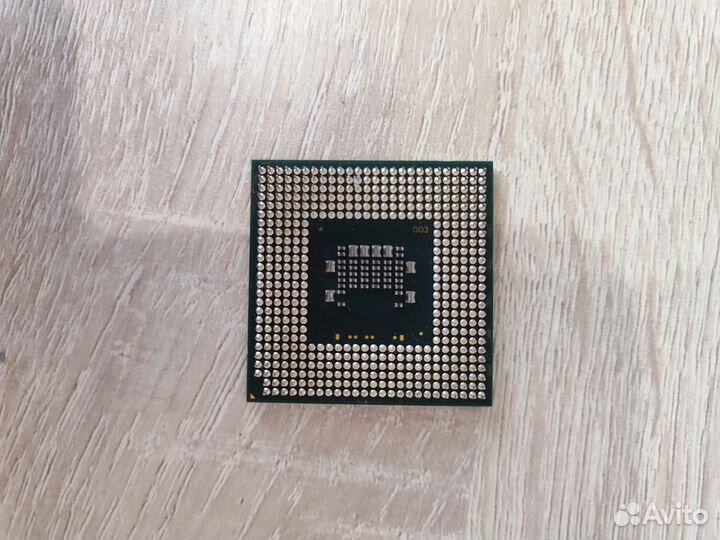 Intel Pentium T3400 2.167 GHz/667 MHz/1MB Socket Р