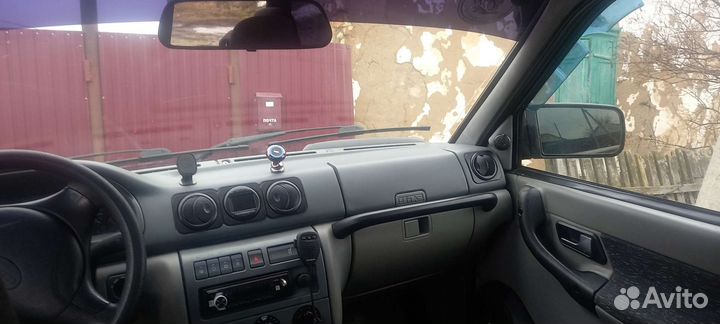 УАЗ Patriot 2.7 МТ, 2010, 186 000 км