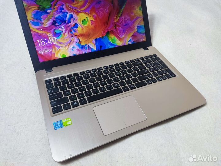 Быстрый Asus Intel 4 ядра, 4Gb, SSD256, GT810 1Gb