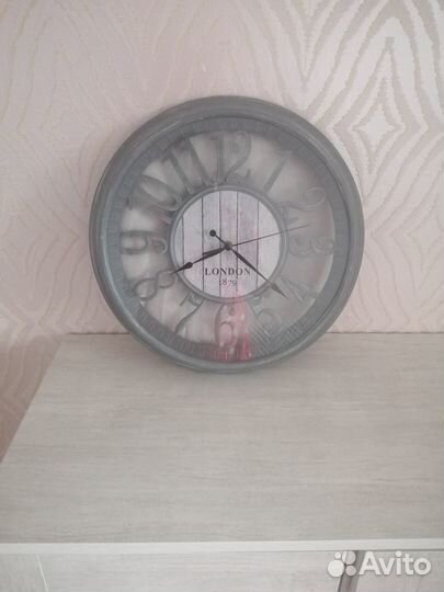Часы настенные