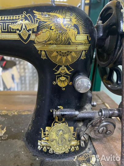 Швейная машина singer