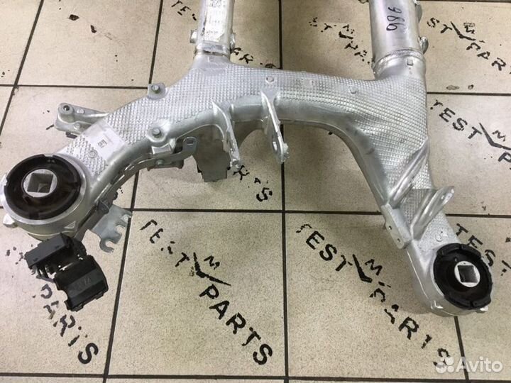 Подрамник (балка моста) задний Bmw X5 X6 F95 F96