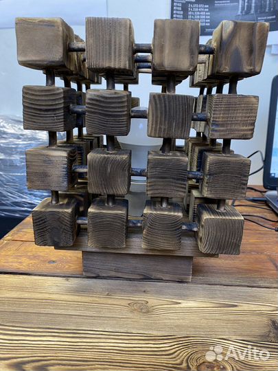 Светильник квадрат деревянный