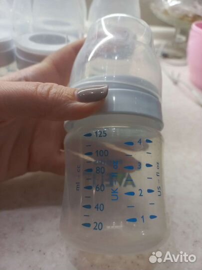 Бутылочки для кормления avent