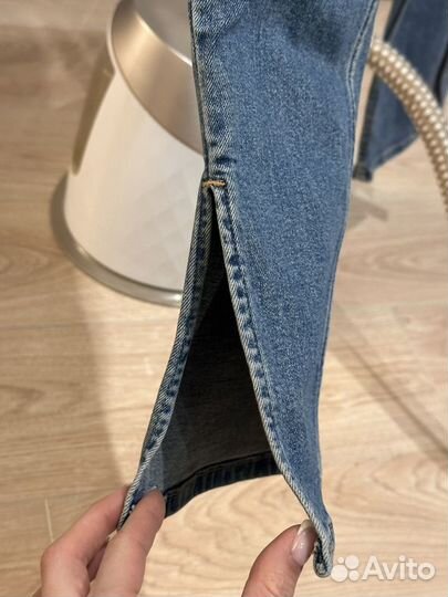 Женские джинсы zara