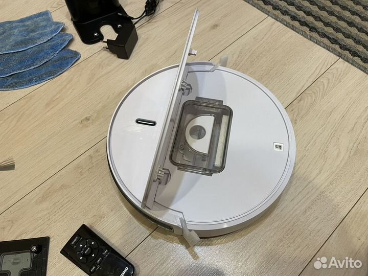 Робот пылесос redmond rv r450