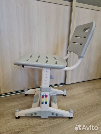 Детский растущий стул