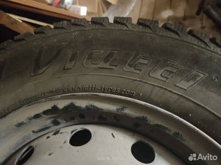 R15 Viatti Brina 195/65, PCD 4x100 DIA 60.1