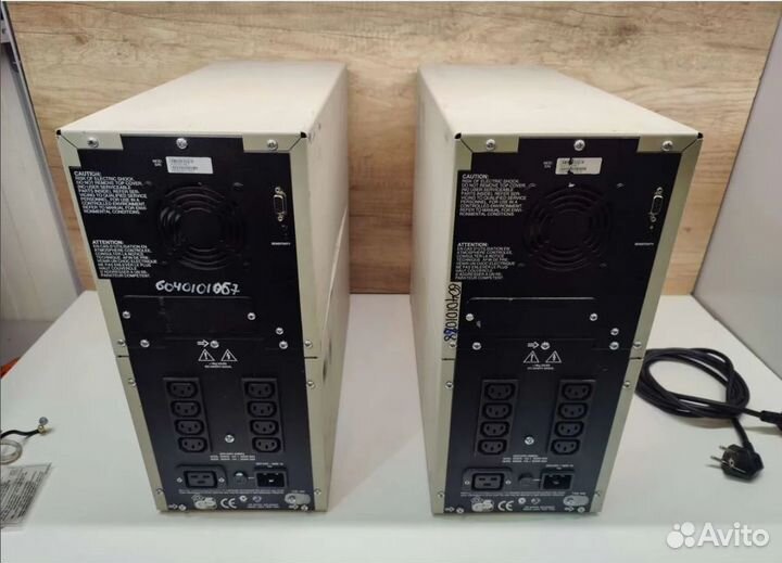 Ибп APC Smart-UPS SU2200inet 1600 Вт