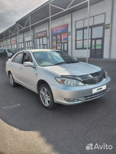 Toyota Camry 2.0 AT, 2004, 241 000 км