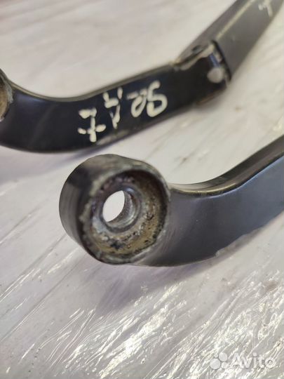 Поводок дворника Seat Toledo