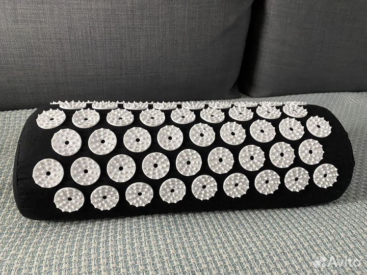 Валик игольчатый массажный