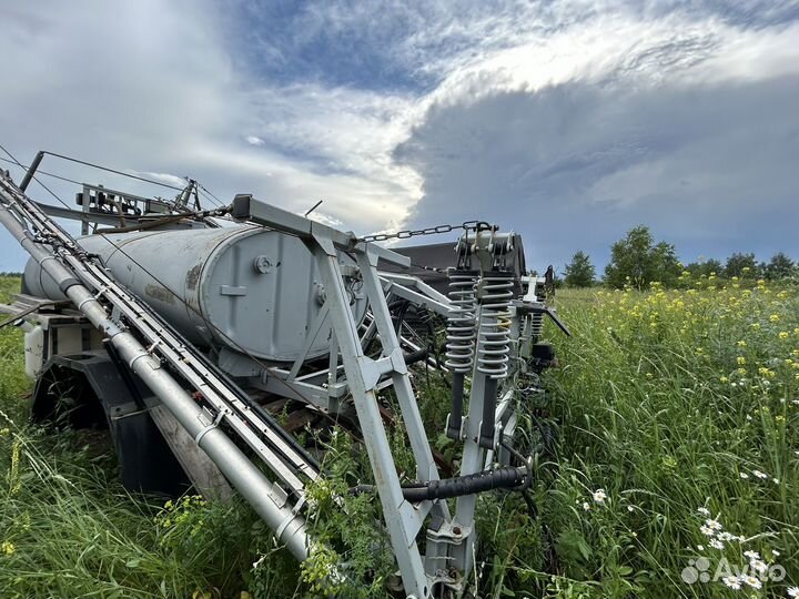 Опрыскиватель навесной
