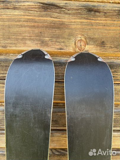 Горные лыжи atomic