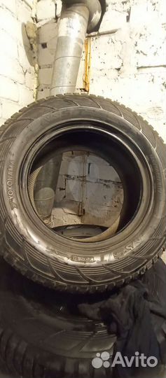 Yokohama AVS S/T type-1 V801 285/60 R17