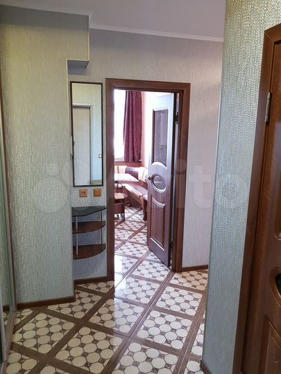 2-к. квартира, 51 м², 8/10 эт.