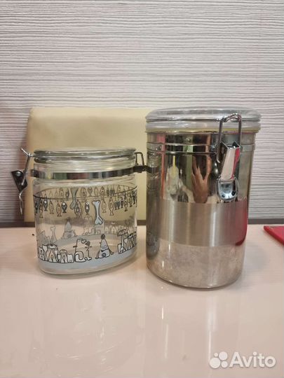 Банка для хранения сыпучих продуктов