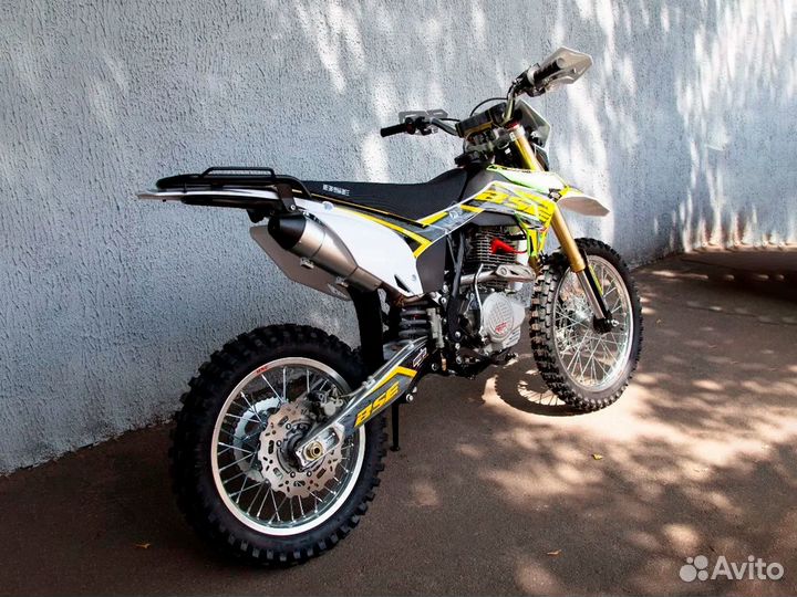 Мотоцикл кроссовый BSE Z3 (250 cc)