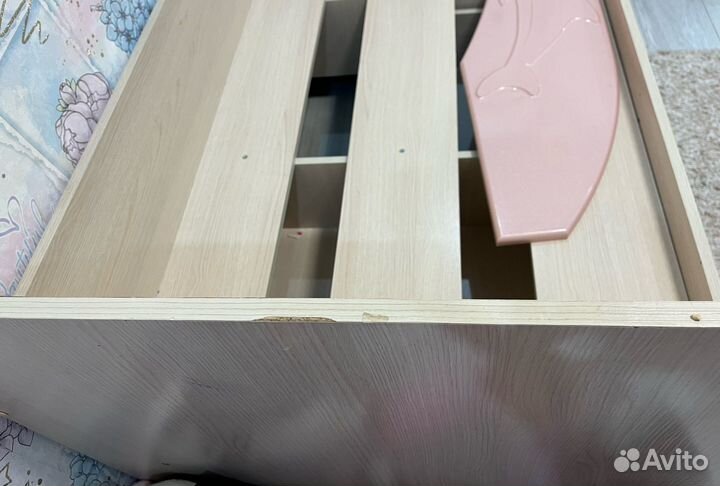 Кровать с матрасом