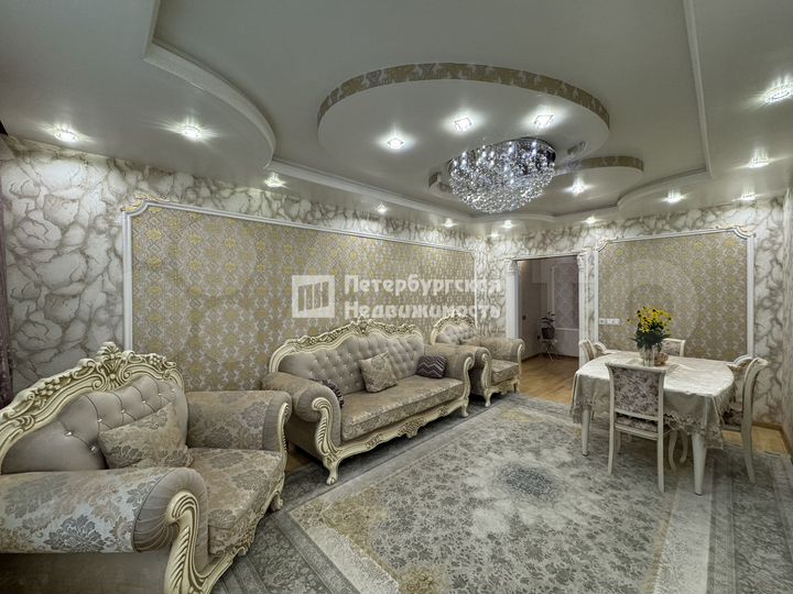 3-к. квартира, 87 м², 13/17 эт.