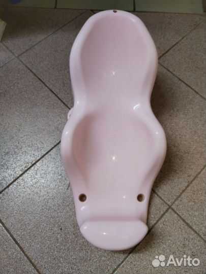 Детские качели, горка, стульчик для купания