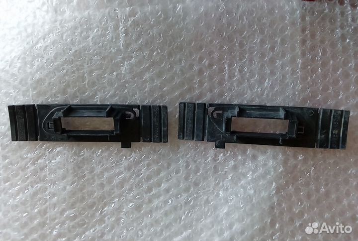 Небольшие кузовные запчасти