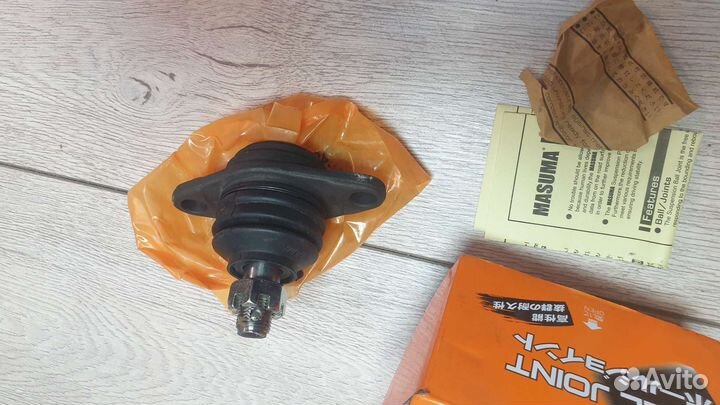 Шаровая опора на тoyota Estima, Previa