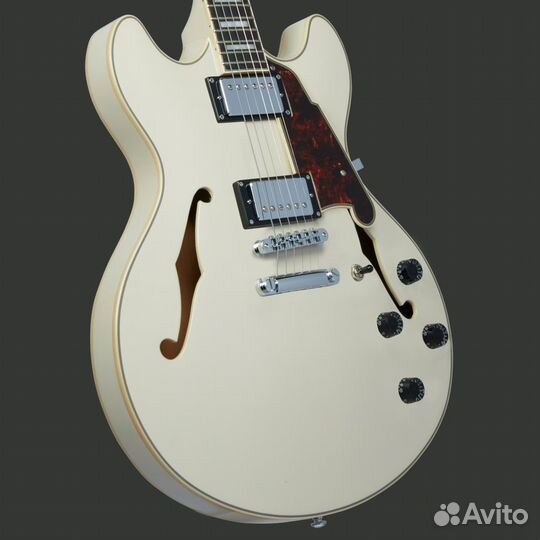 Полуакустическая гитара DAngelico + Аксессуары