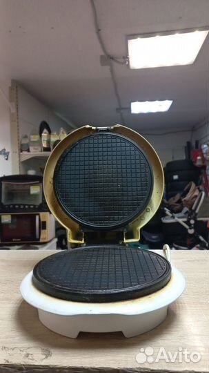 Вафельница