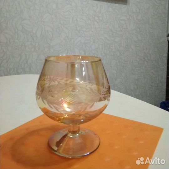 Набор бокалов и стопок