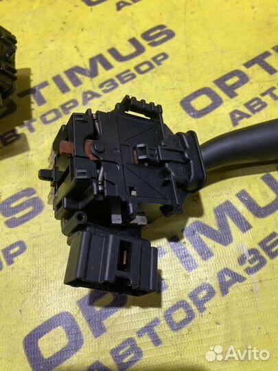 Подрулевые переключатели Toyota Voxy