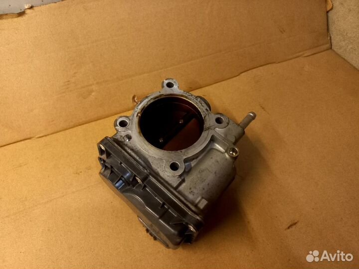 Дроссельная заслонка Subaru FB20