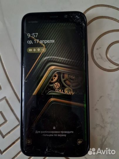 Samsung Galaxy S8+, 4/64 ГБ