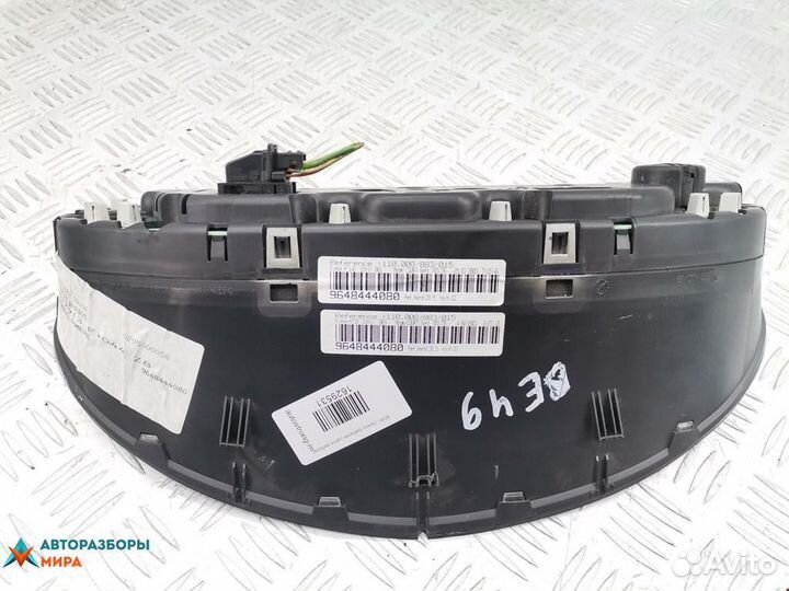 Щиток приборов (приборная панель) Peugeot 607 2002