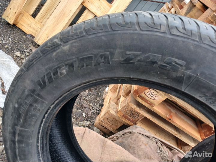 Maxxis MA-Z4S Victra 245/60 R18