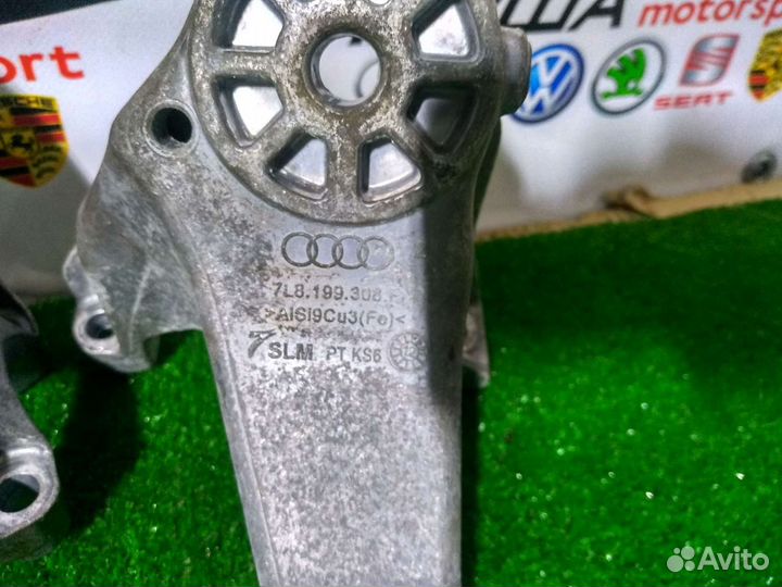 Кронштейны опоры двигателя Audi Q7