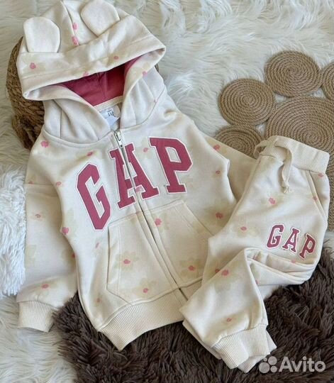 Костюм gap на девочку