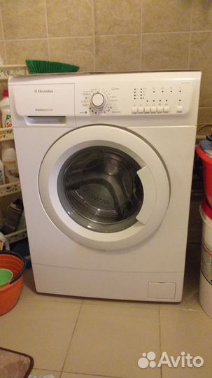 Продам стиральную машину