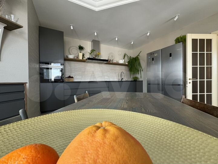 4-к. квартира, 152,8 м², 7/9 эт.