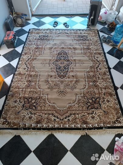 Ковер 2 на 3 бу