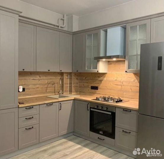 Кухни модные Кухонные гарнитуры на заказ