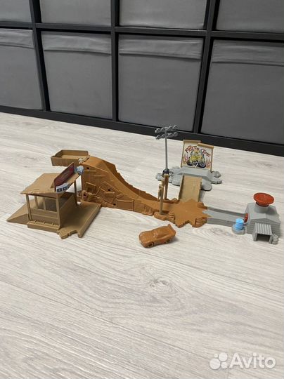 Гоночный трек тачки