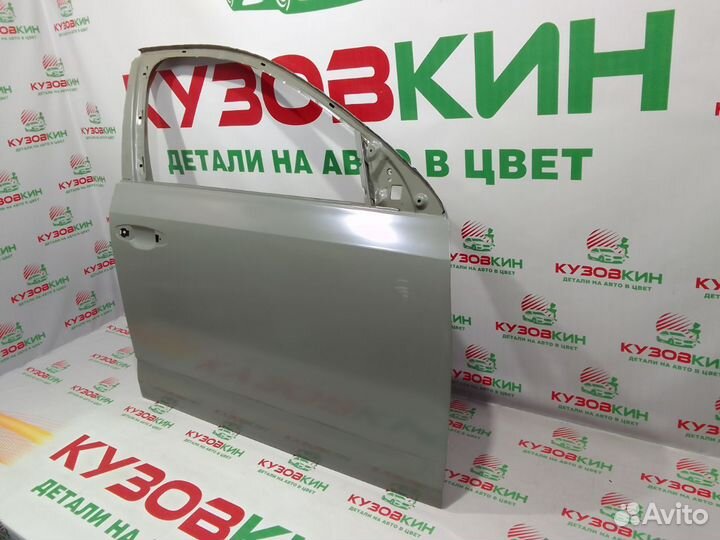 Дверь передняя skoda octavia 2013-20 RH под окрас