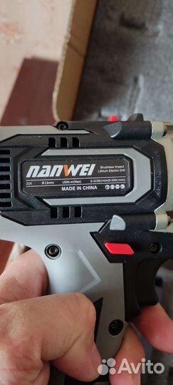 Шуруповерт Nanwei v2.0